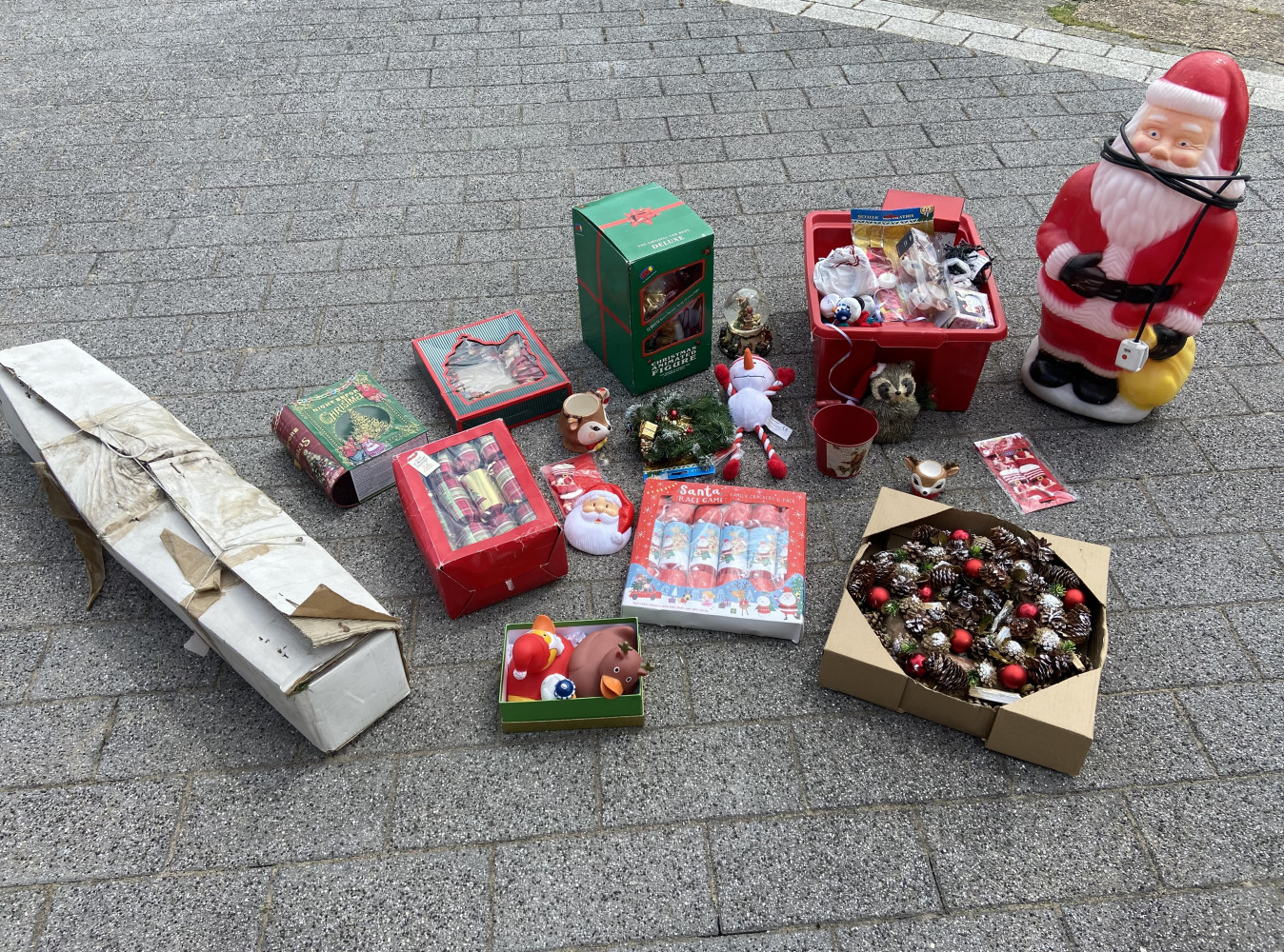 Large lot of Christmas decorations