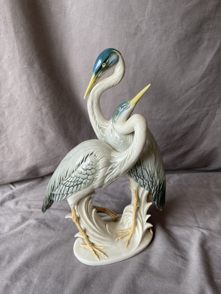 Karl Ens Birds Statue approx 33cms tall