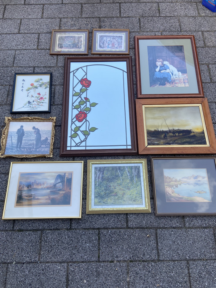 Large stained glass mirror 74cms x 47cms and 9 other quality pictures