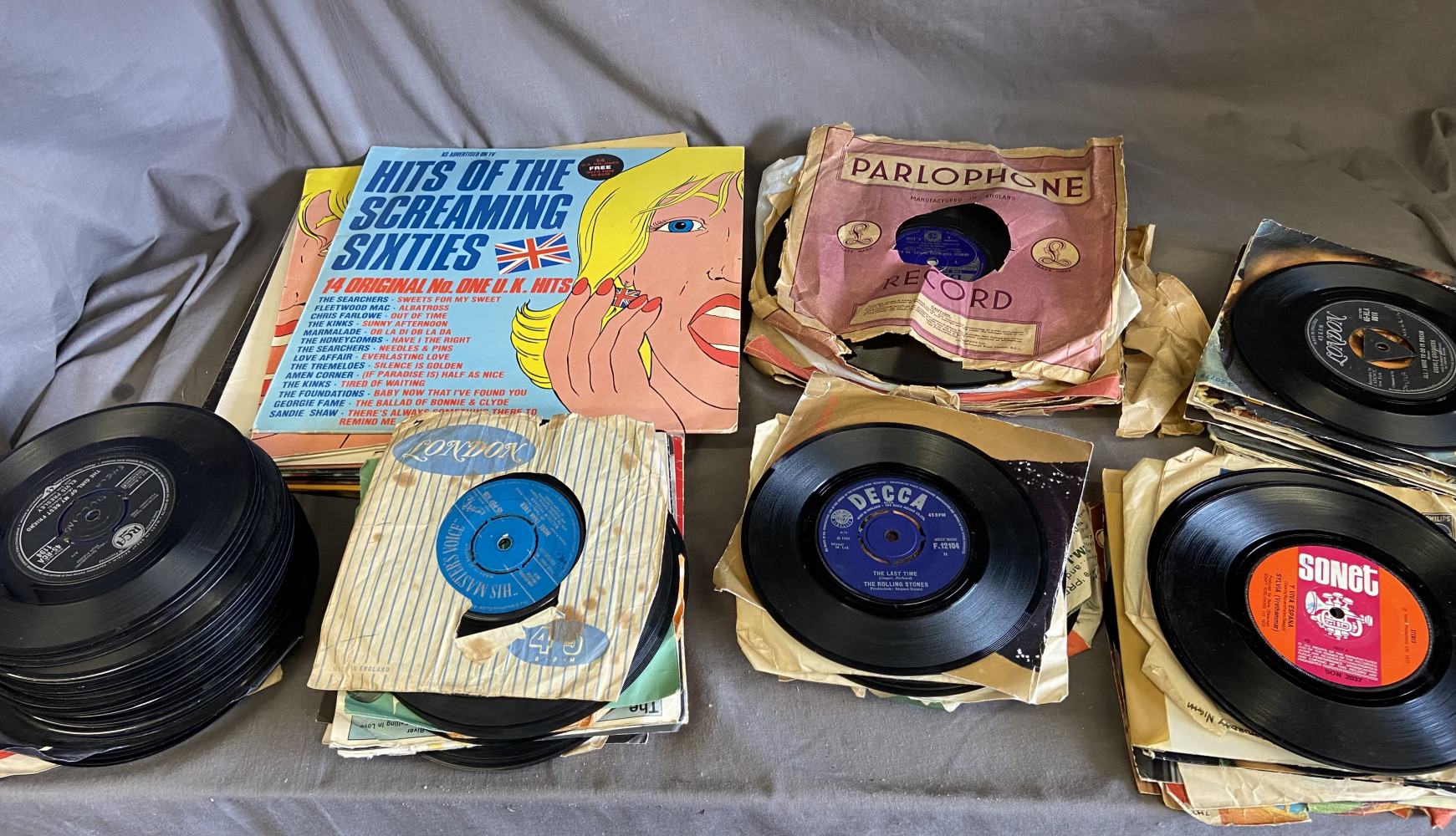 Large quantity of records 12, 9 and 7 inch