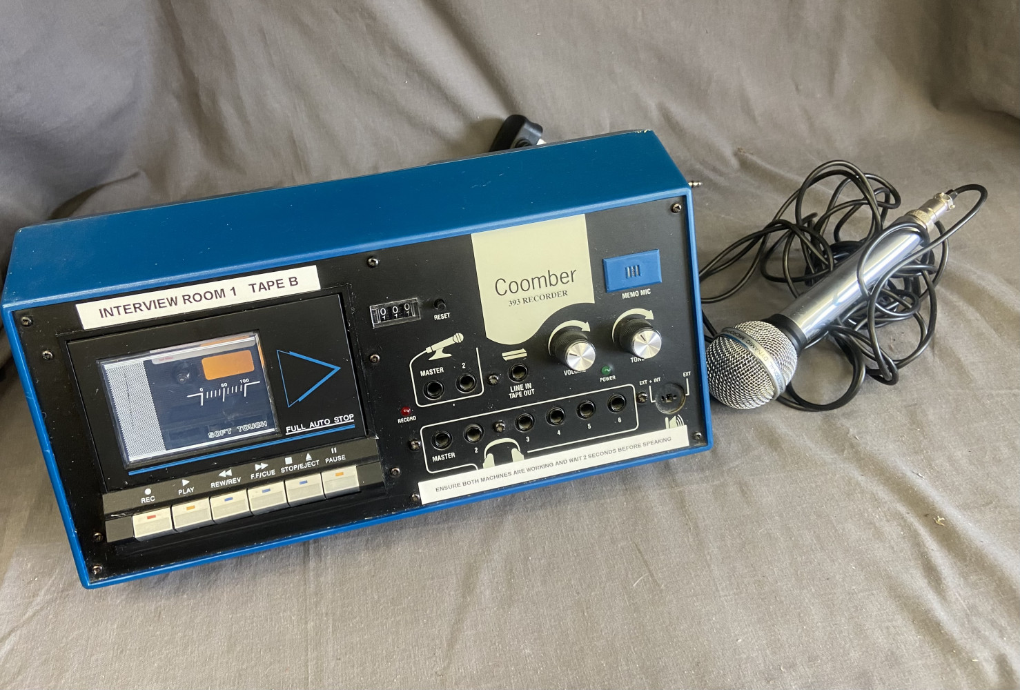 Working Tape Recorder with Microphone