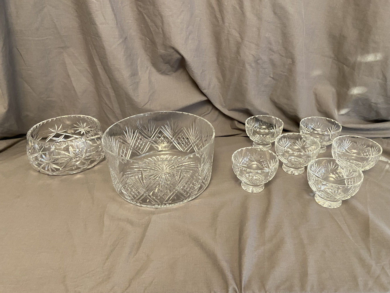 Crystal glass inc huge Centre piece bowl