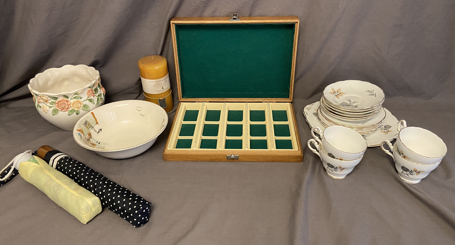 Mixed household, inc slide box, regency tea set, and other sundries