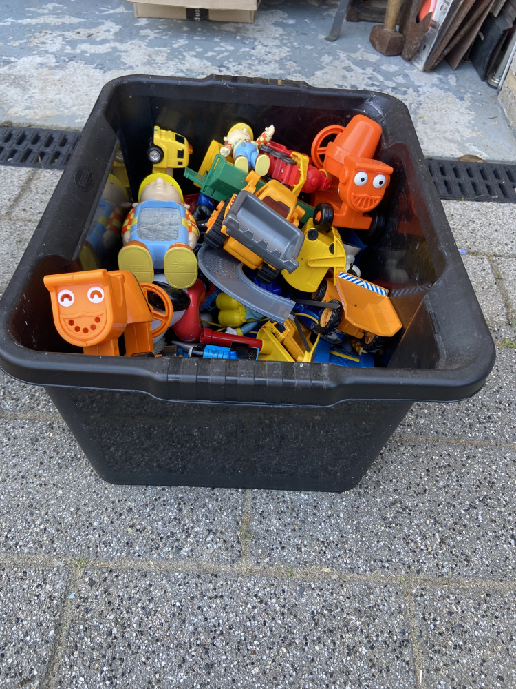 Tub of childrens toys,
