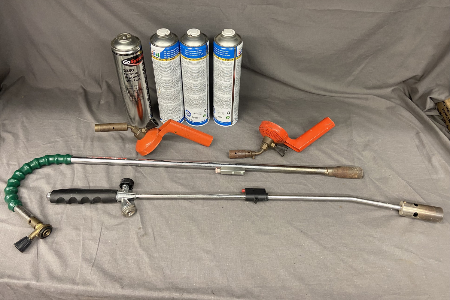 Blow torches and gas bottles