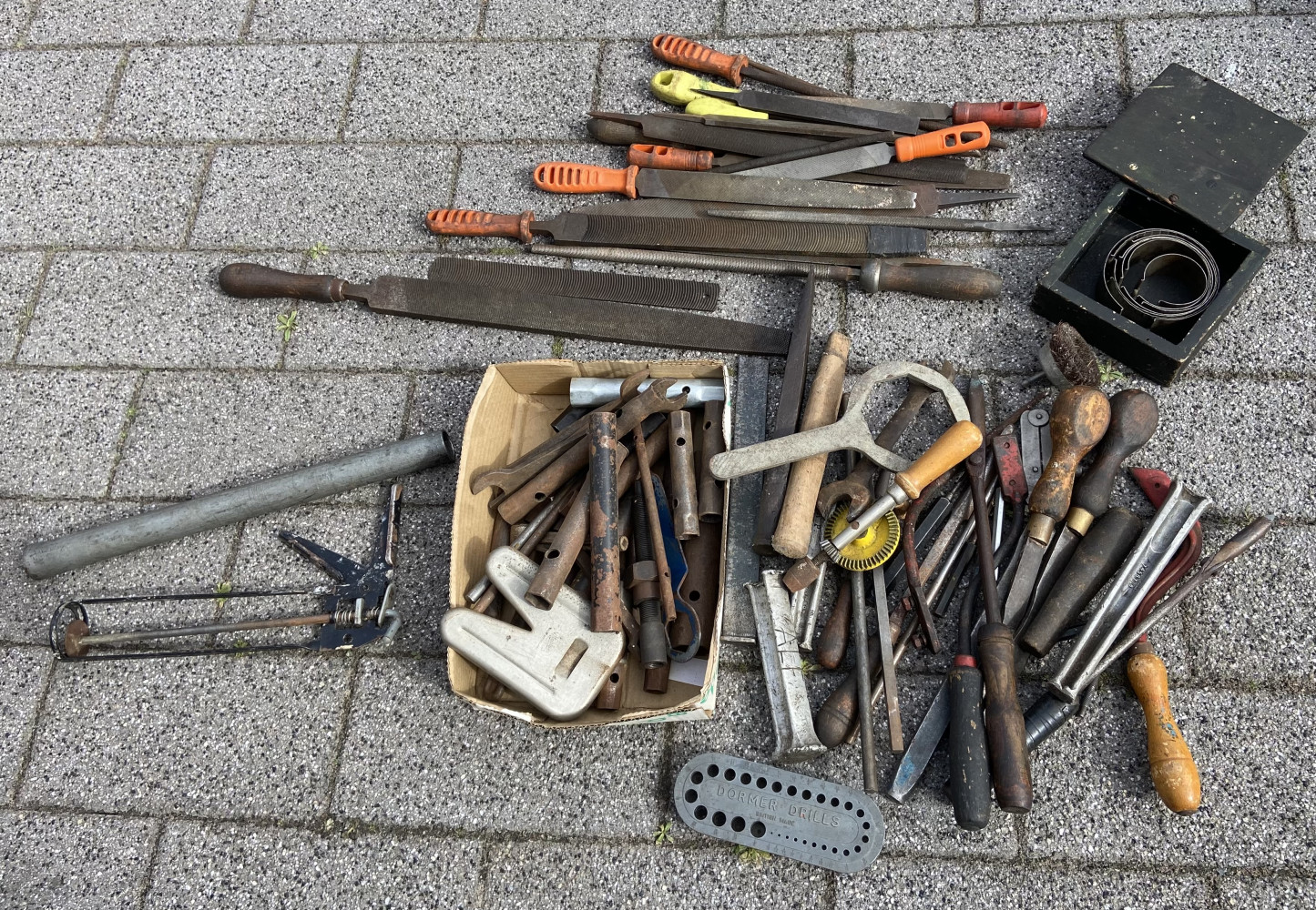 Lot of large files and other old school tools