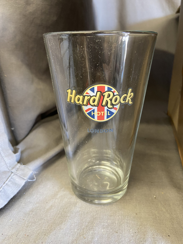 Box of 15 Hard Rock Pint Glasses
