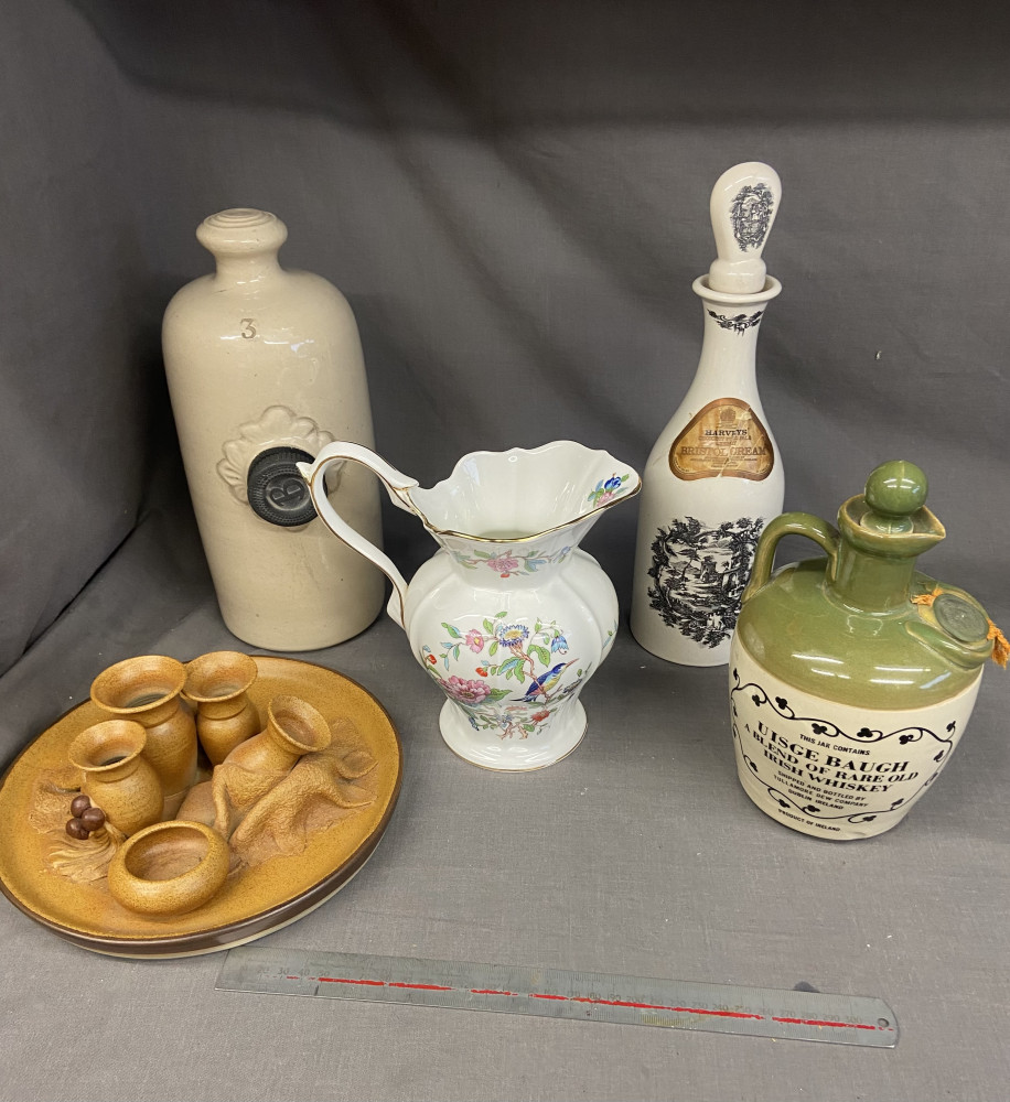 Glenn pottery plate, hot water bottle, jug and two vintage bar ware items