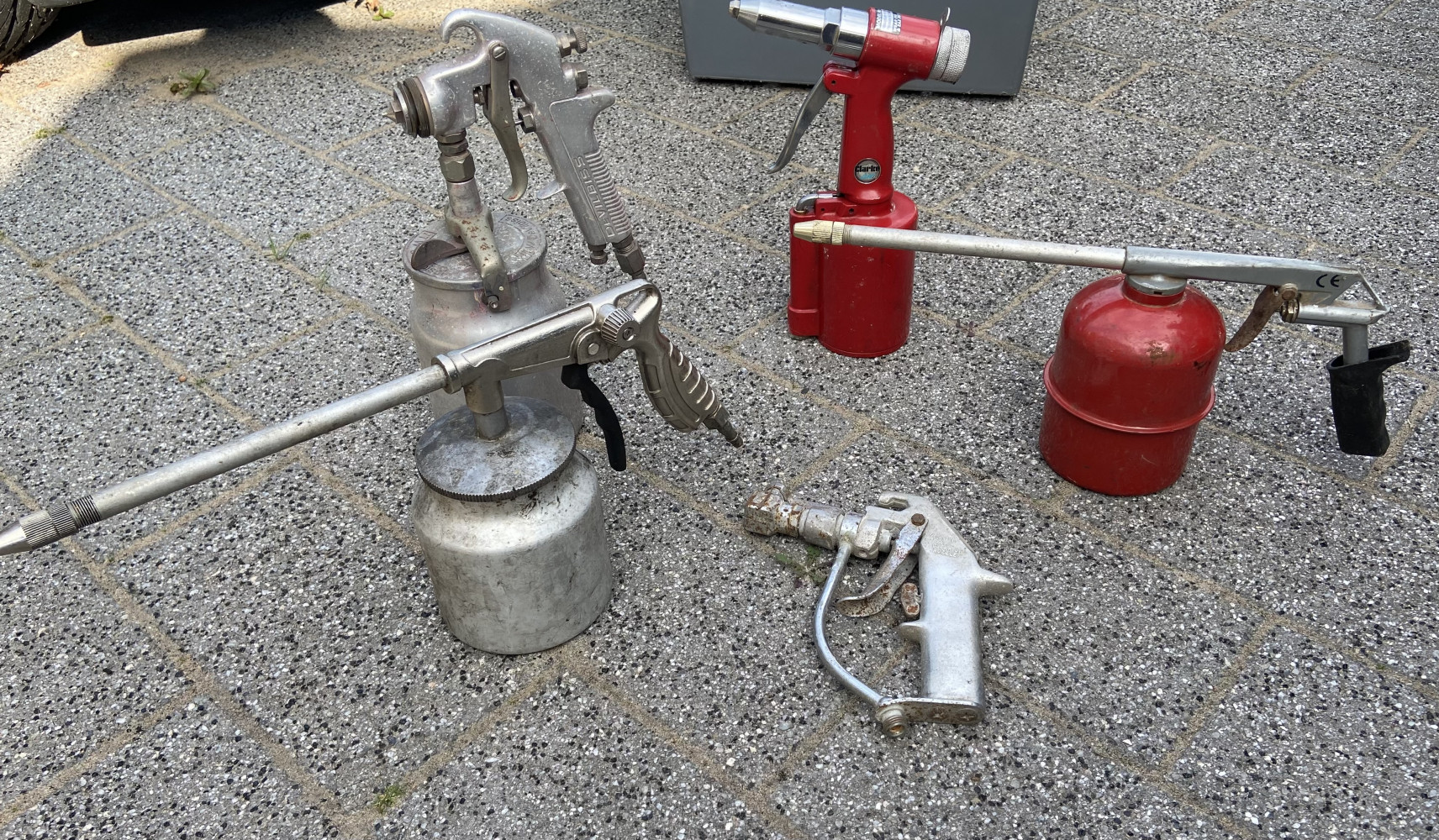 Air compressor paint tools