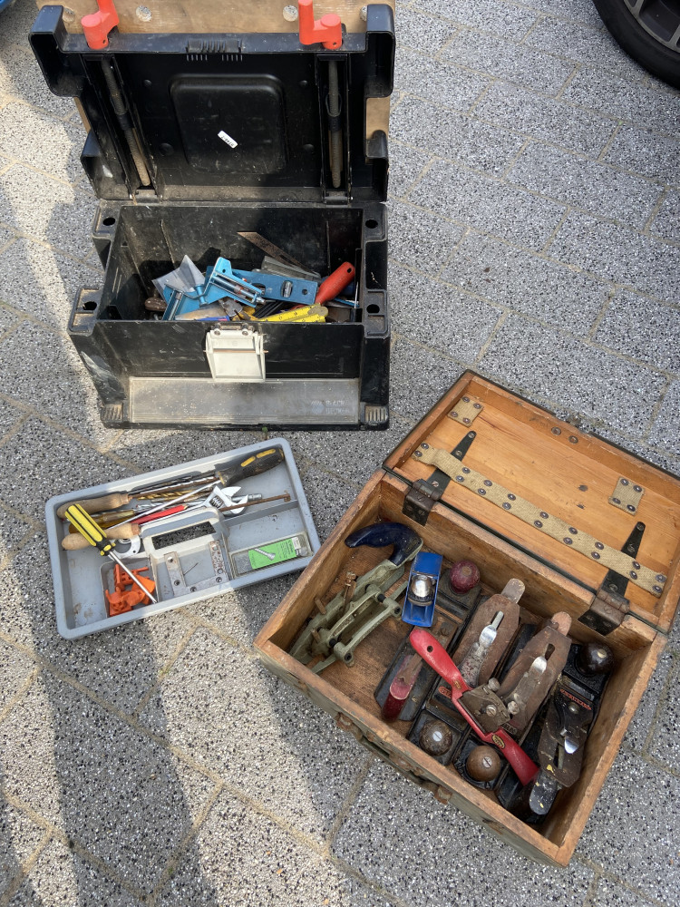 Wooden box full of 6 planes and vintage Black & Decker Workmate Workbox WM450 full of tools