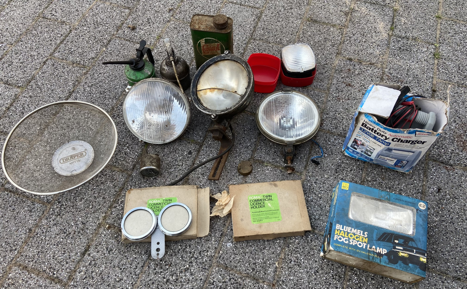 Classic car items including rare SIMMS LAMP and other collectables