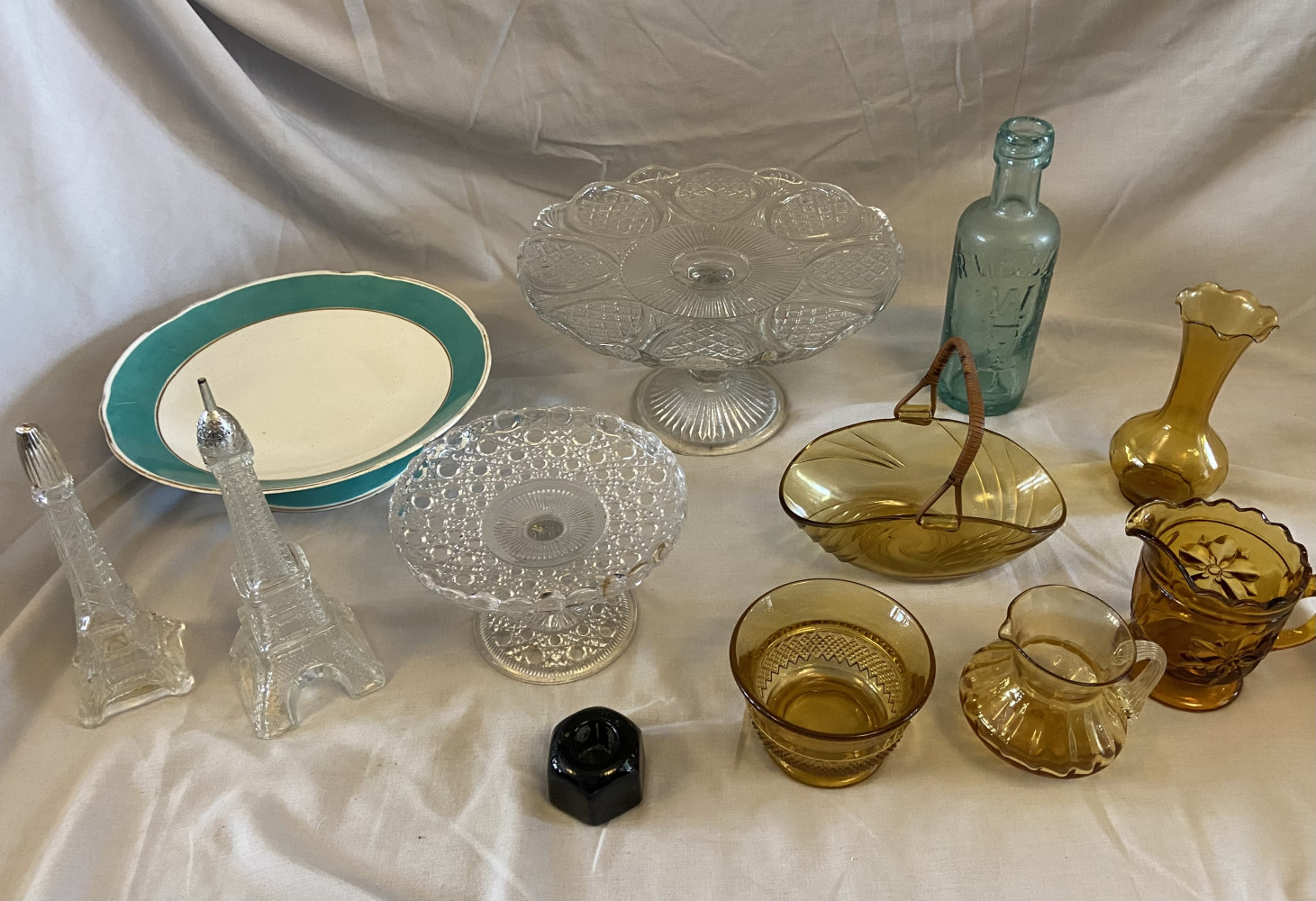 Vintage R Whites bottle, amber glass set, cake stands and other mixed items