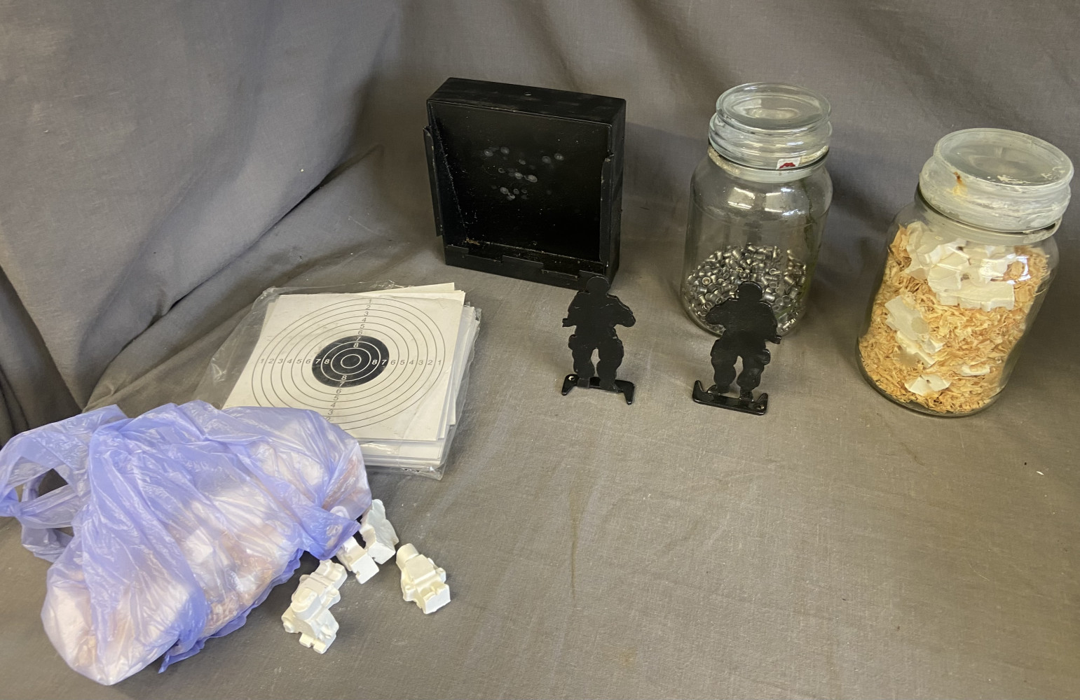 Shooting targets and pellets