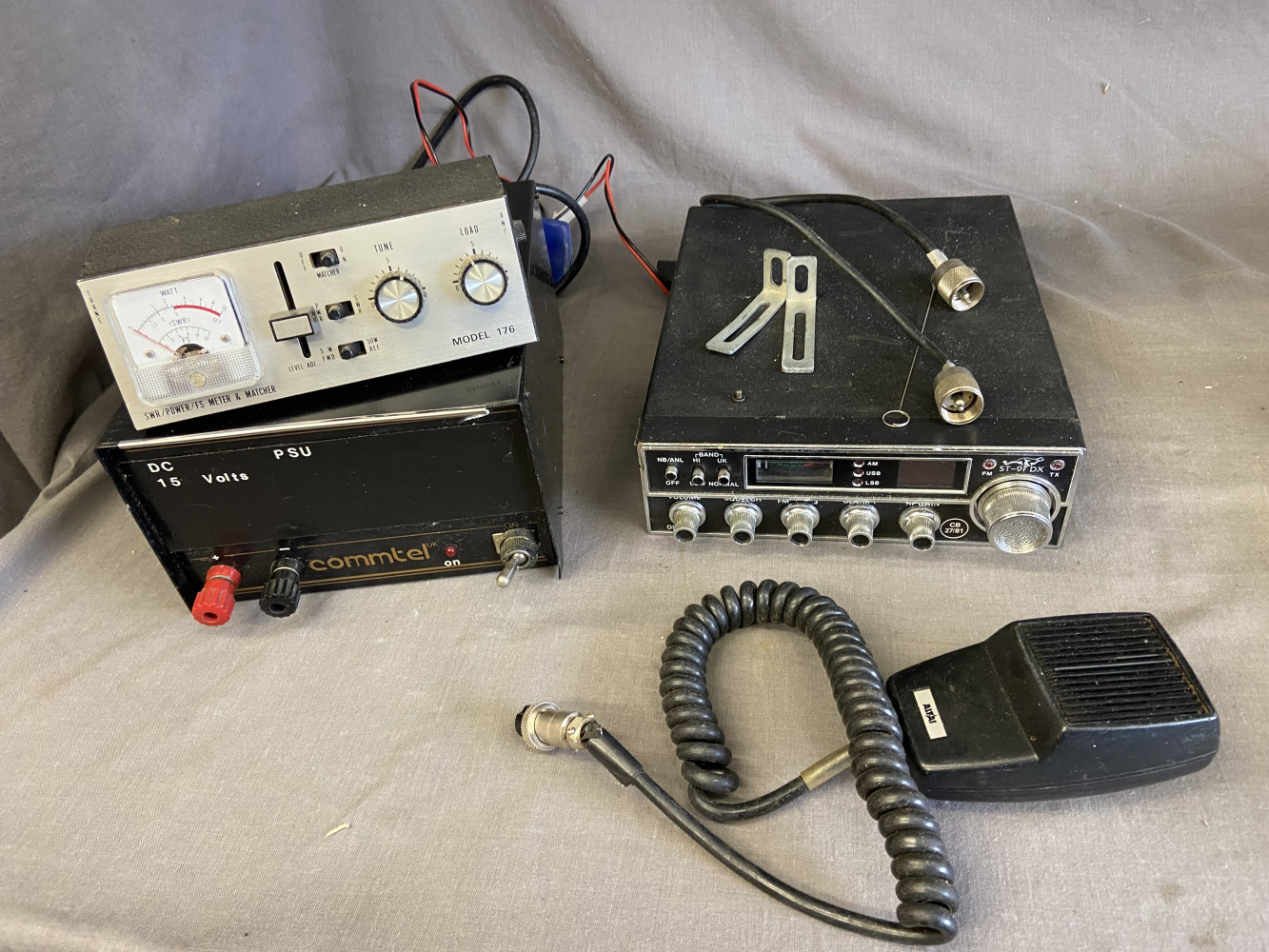 Stalker AM/FM CB Radio with SWR meter