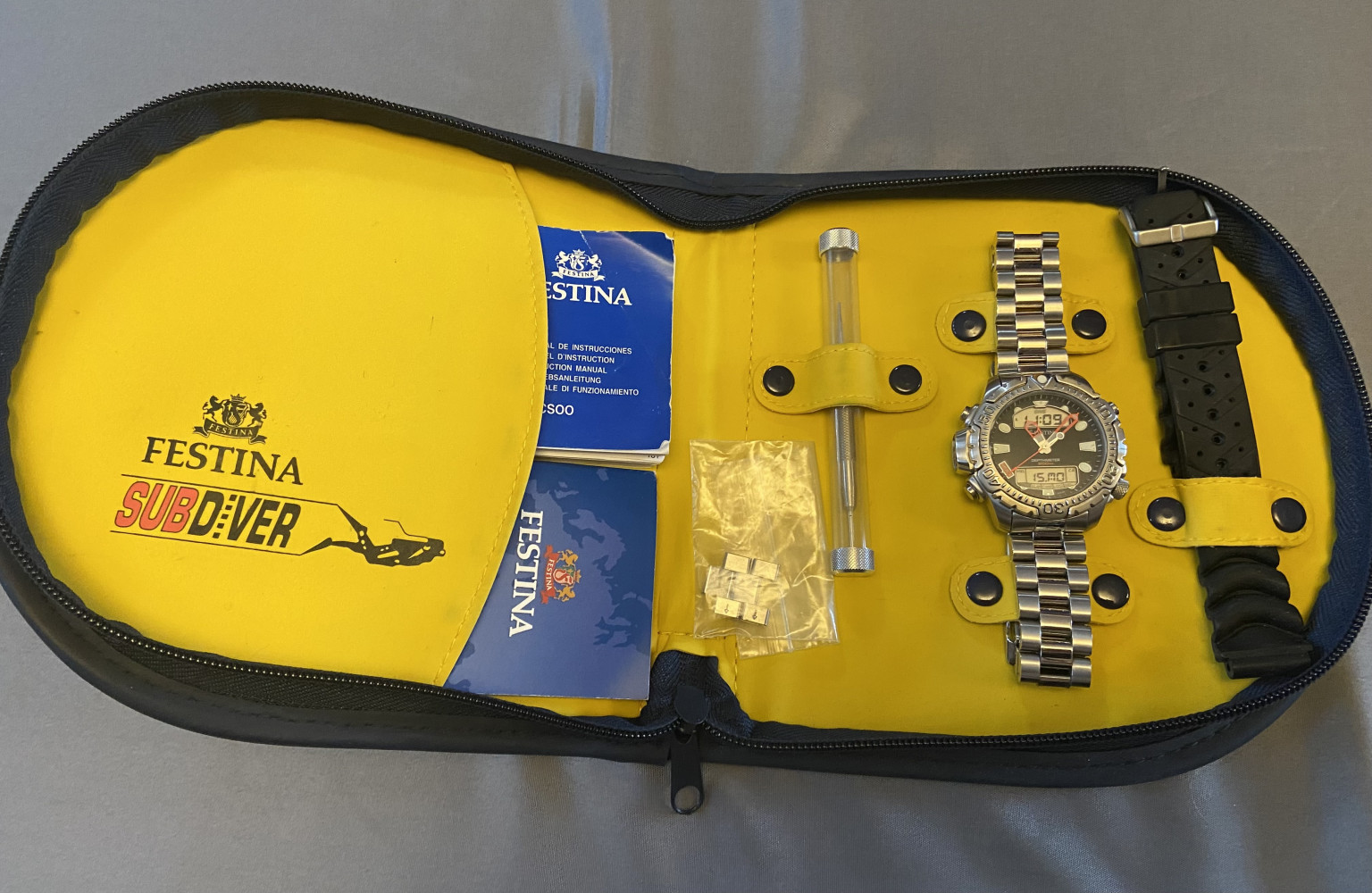 FESTINA Sub Diver Watch with case and papers