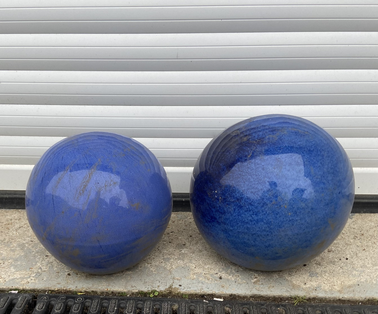 2 ceramic blue garden balls