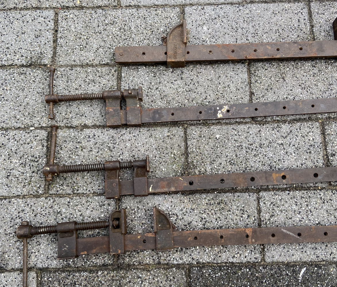 4 sash clamps