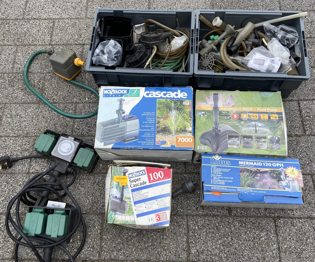 Various pond accessories