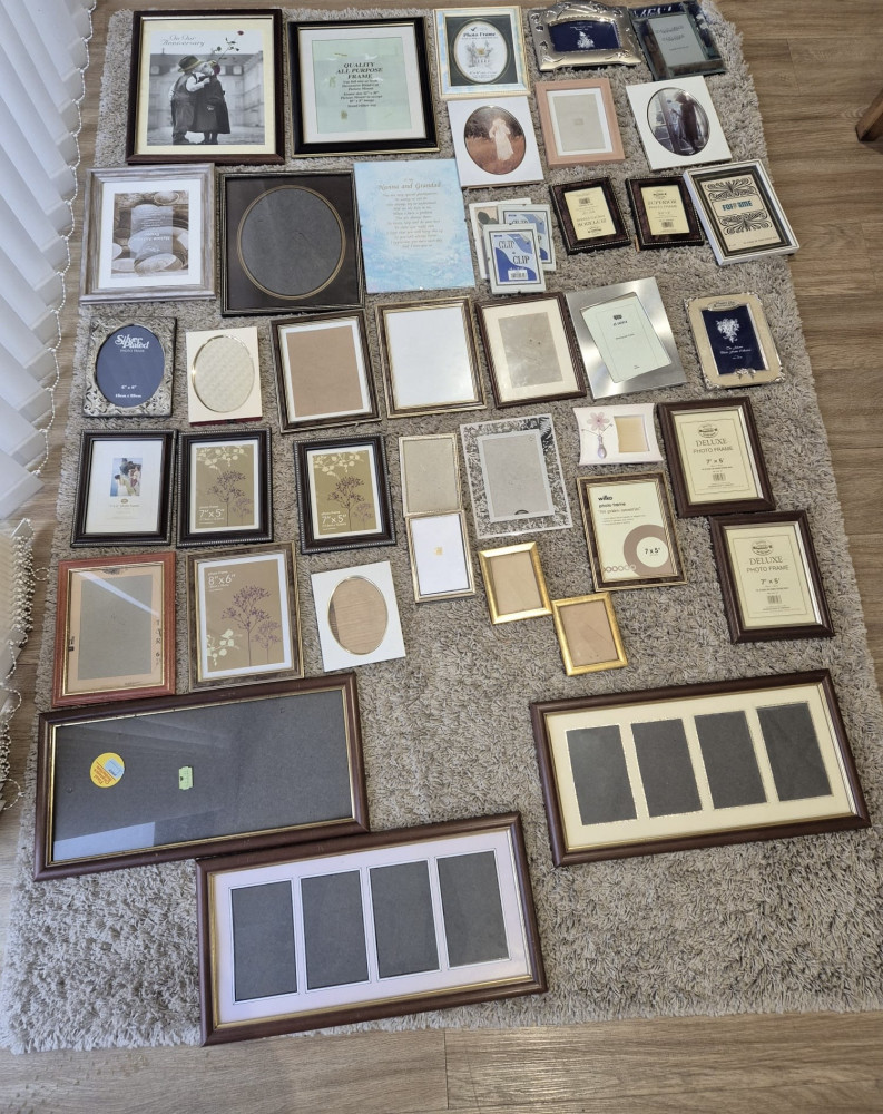Large lot of mixed picture frames
