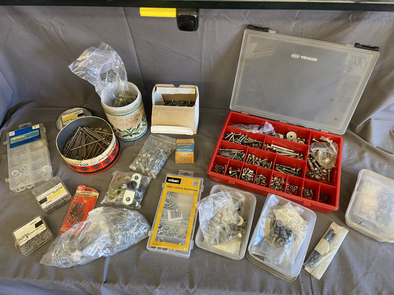 Mixed lot of Fixings and Bolts