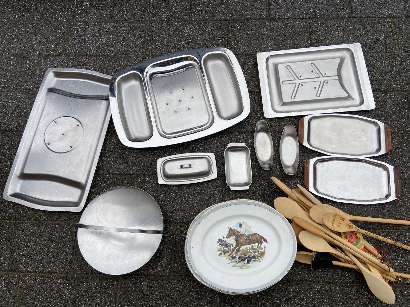 Vintage Kitchen Metalware and plates with horse decoration