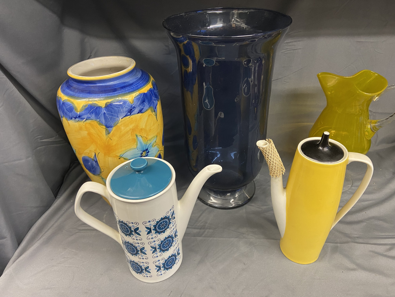 2 coffee pots, very large glass vase, ceramic vase and yellow jug