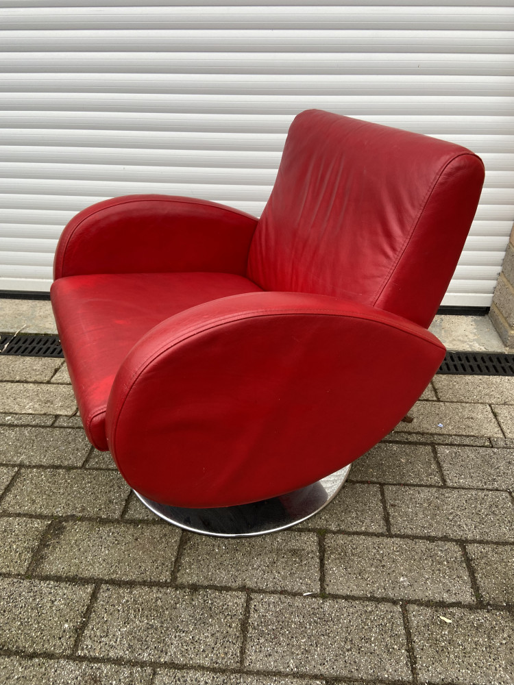 Red Leather Swivel Recliner Chair Vintage Retro Style Chrome