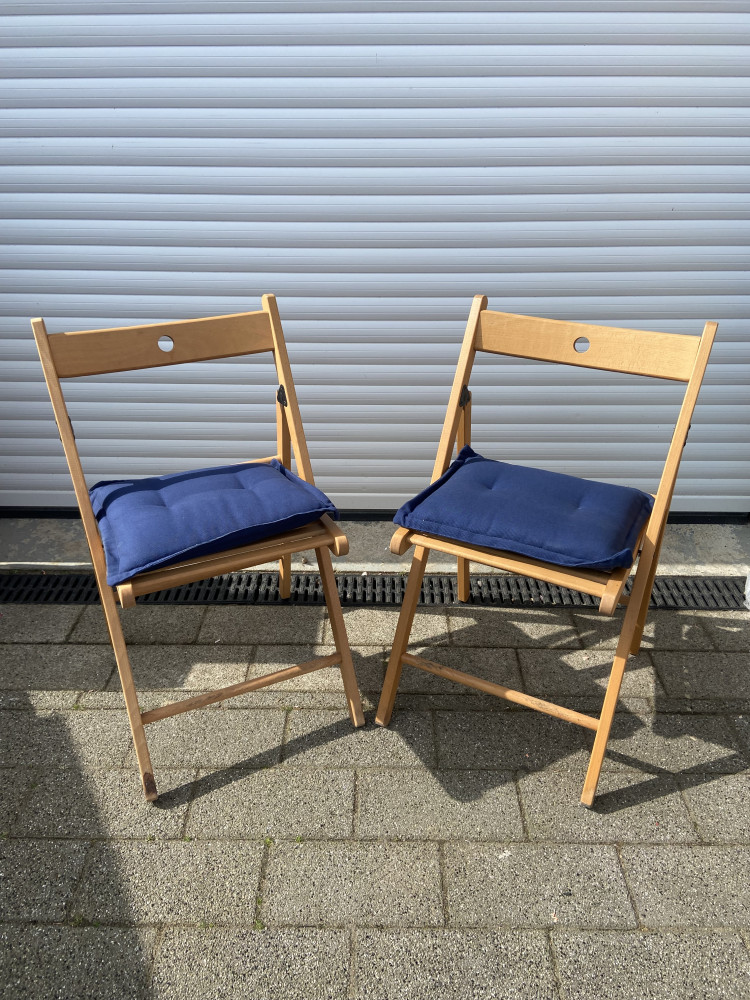 2 Lightweight Folding Wooden Chairs with cushions