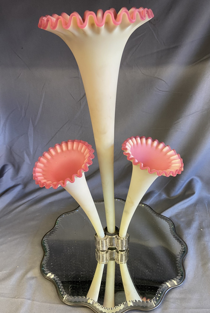 Mount Washington Burmese Art Glass epergne centerpiece Very rare item 42 cms tall