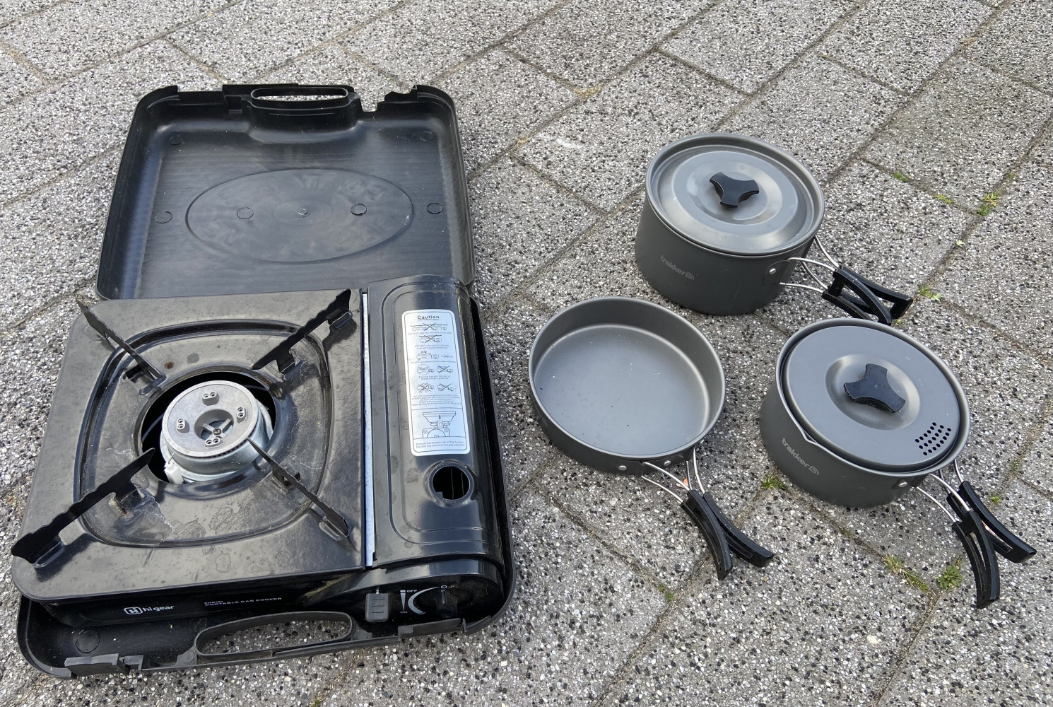 Camping Gas stove and Trakker pan set