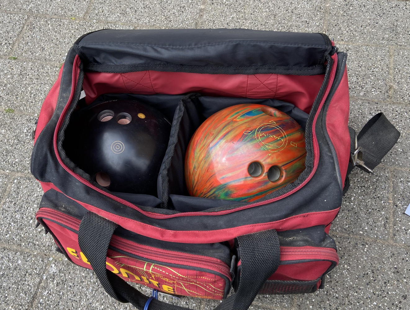2 Ebonite bowling balls in bag