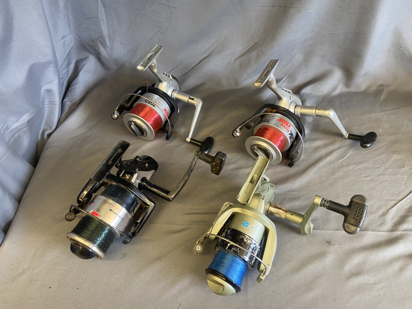 4 Sea Fishing Reels 2 x Lineaeffe Vigor Silk Line 70FD, Abu Garcia Cardinal fishing reel and Shakespeare fishing reel