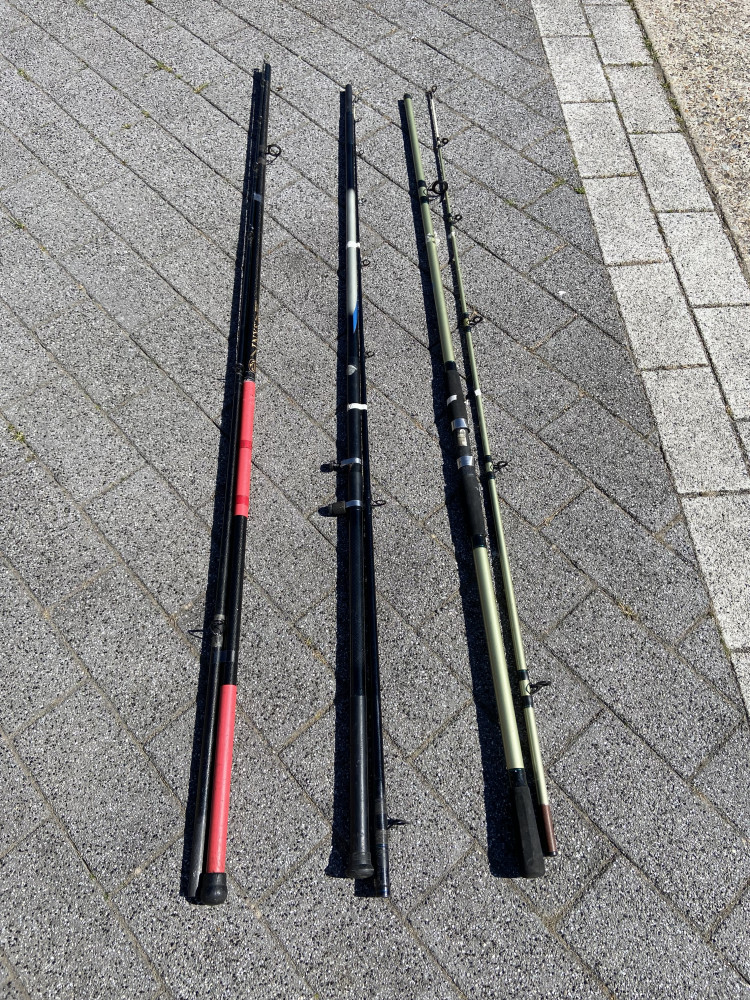 3 Sea fishing Rods