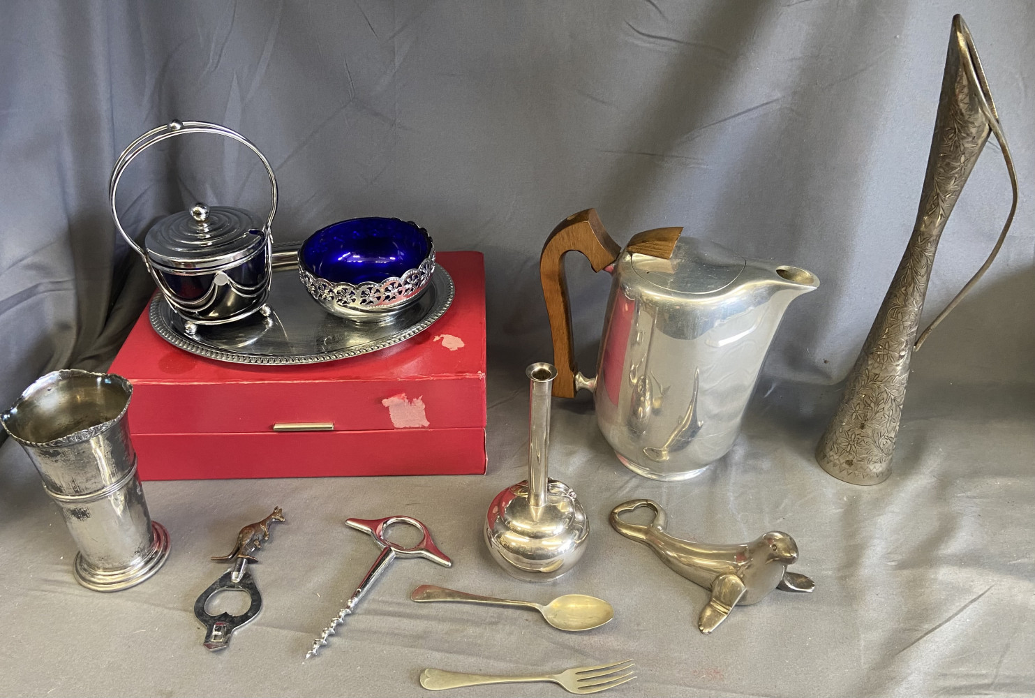 Vintage metalware including Picquot ware coffee pot