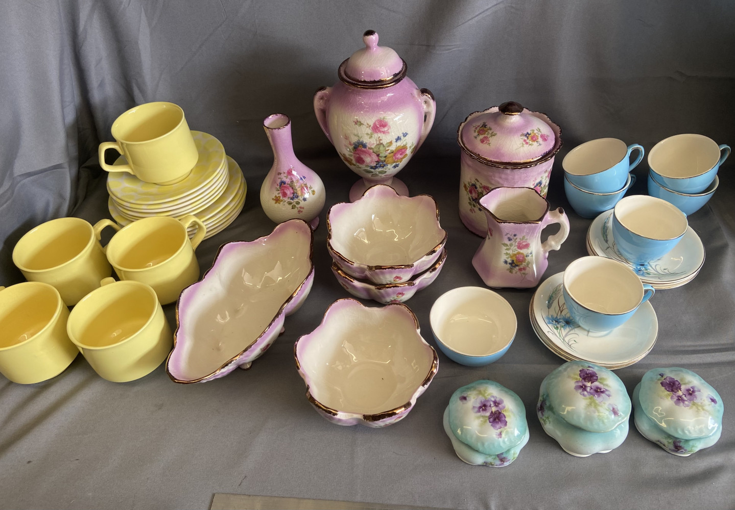 2 vintage tea sets, pink china table set and 3 small trinket pots