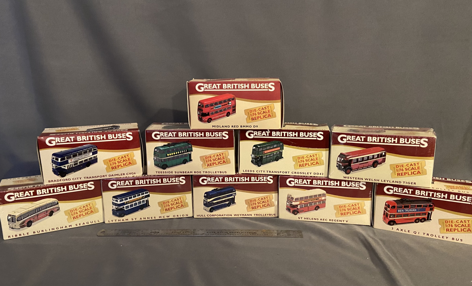 Collection of Great British Buses die-cast 1:76 scale replica models in their original boxes