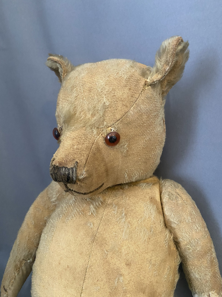 Beautiful Old Bear possibly Chiltern Hugmee Bear, 60cms long
