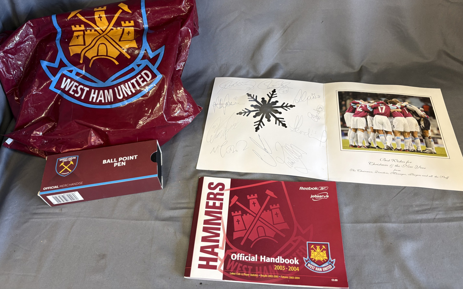 West Ham lot printed autograph Christmas card, bag and pen