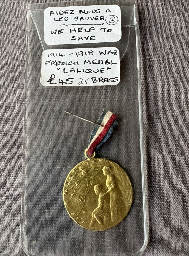 1914–1918 French WWI fundraising medal designed by René Lalique for the "Aidez-nous à les sauver"