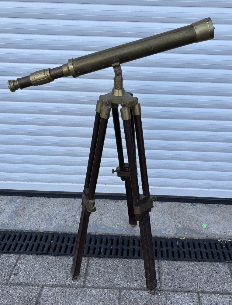 Reproduction adjustable brass telescope