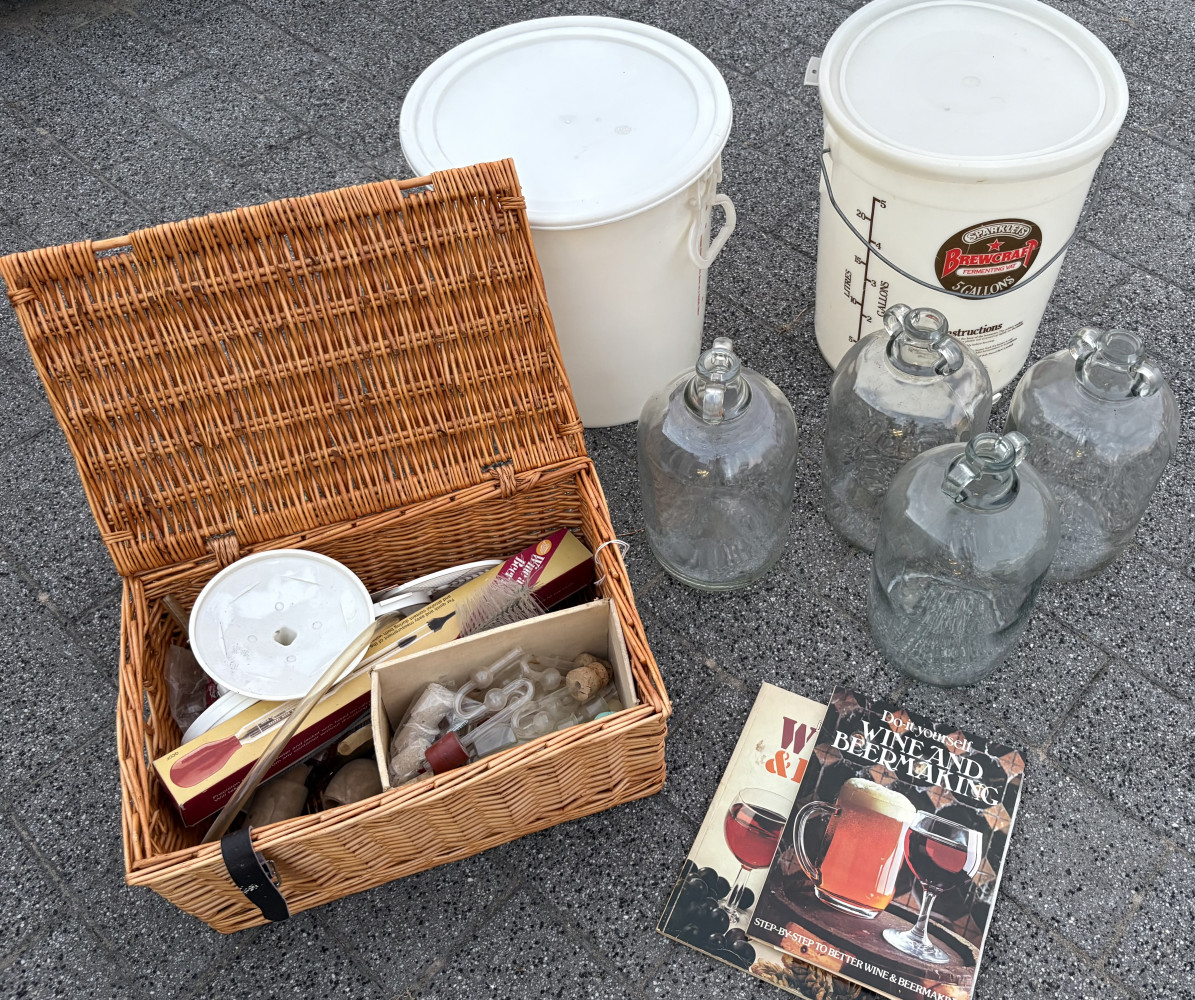 Beer and wine making equipment