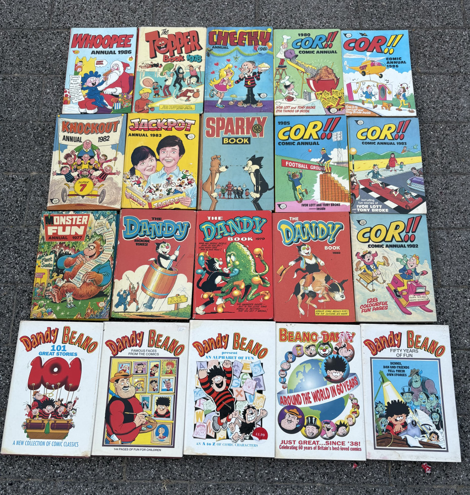 Beano, Dandy and other various annuals