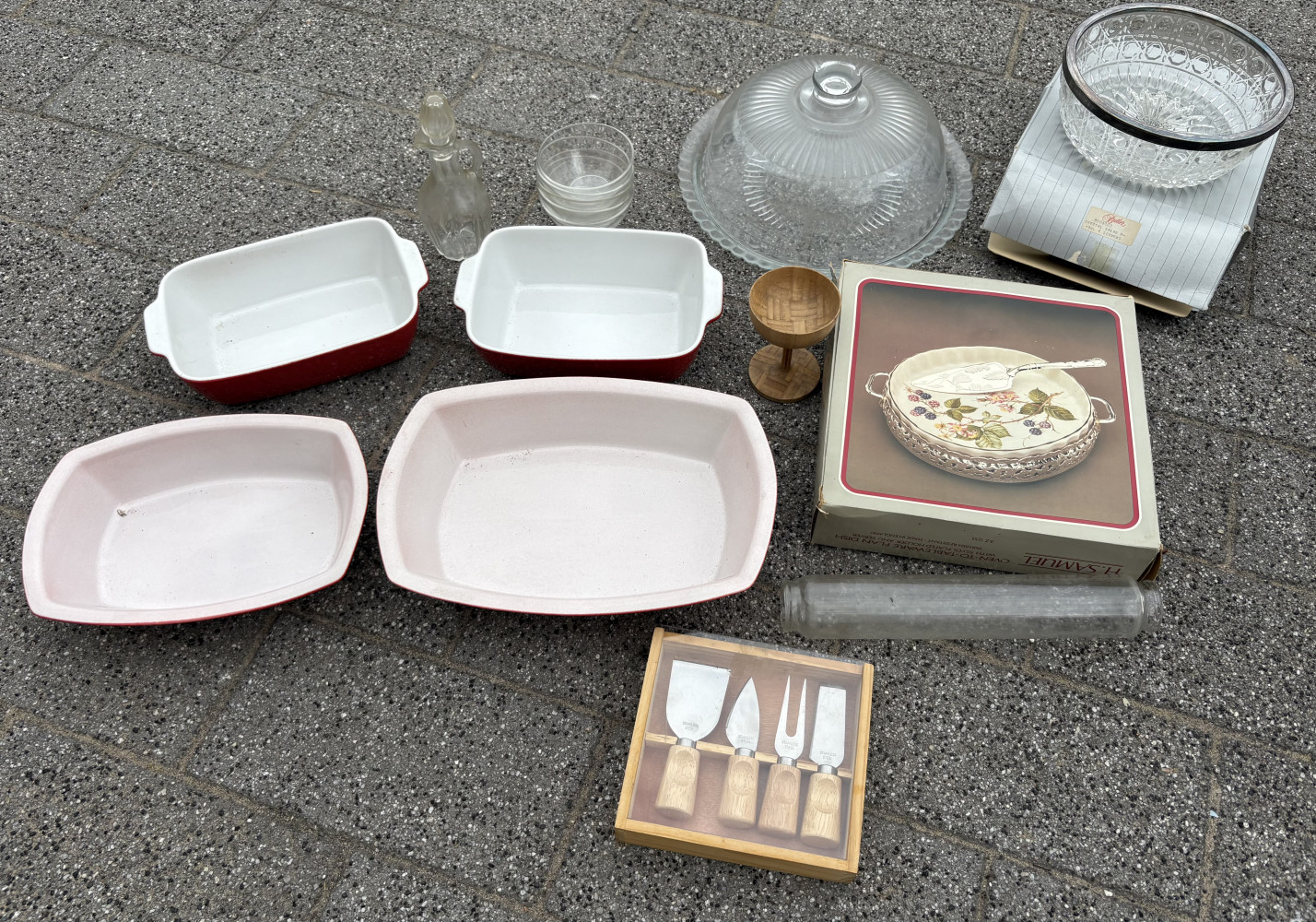 Mixed Kitchen items including large glass dome and oven dishes