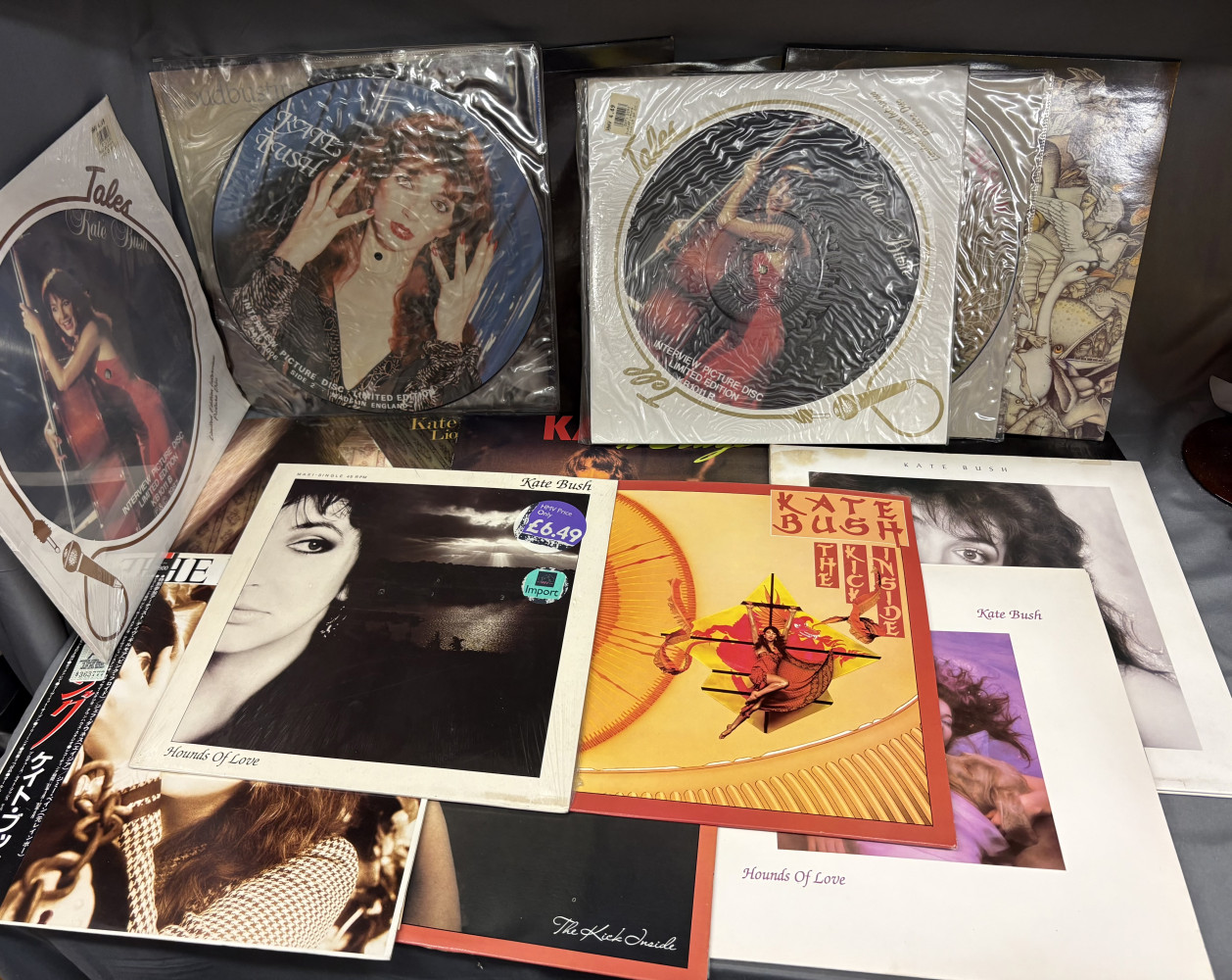 Large lot of Kate Bush records including picture discs