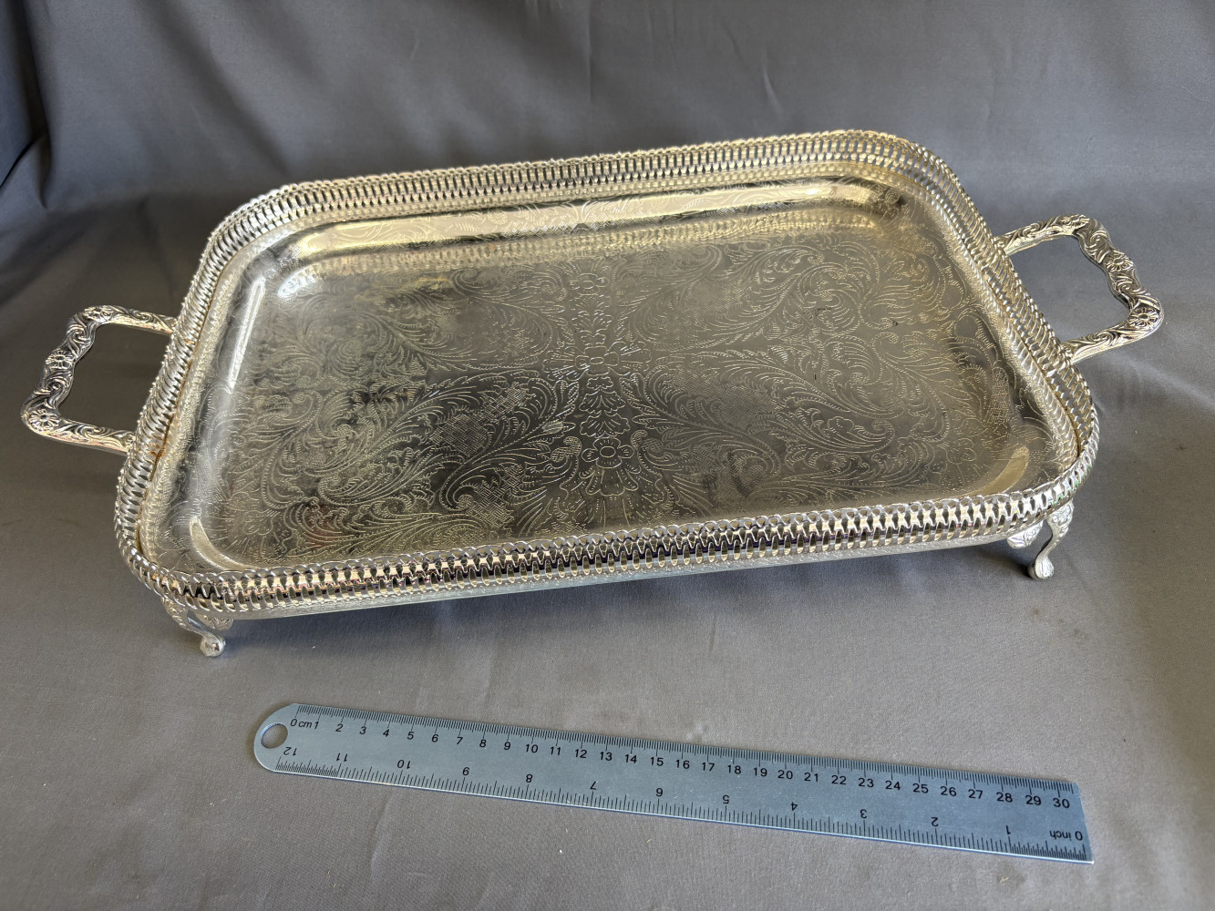 Plated metal tray 50 cms wide