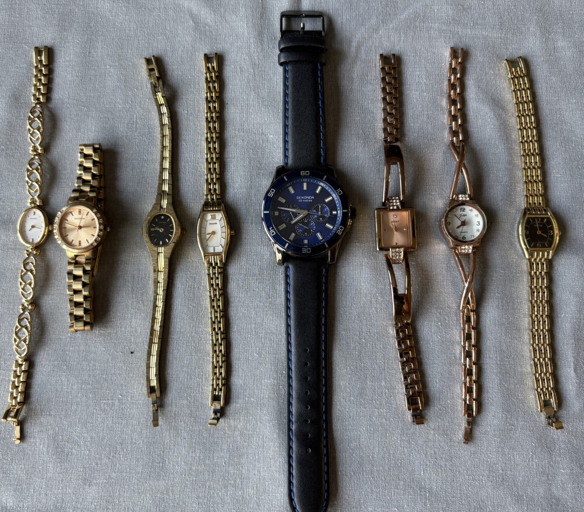Mixed watches including sekonda