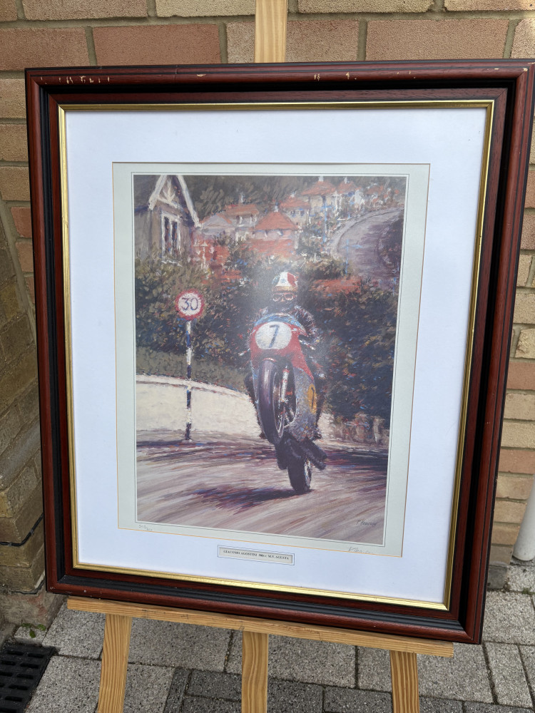 Limited edition Giacomo Agostini TT Legend Print featuring artwork by Peter Hearsey.