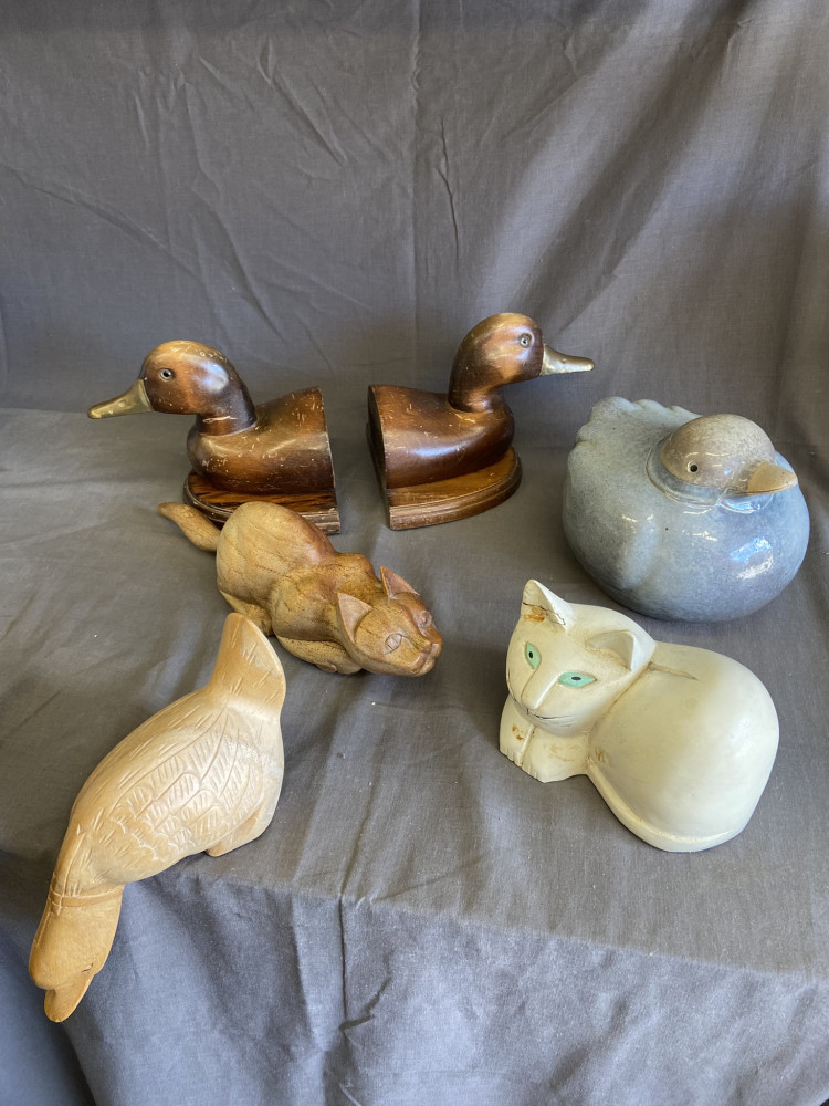Cat and animal figures inc brass beak duck bookends