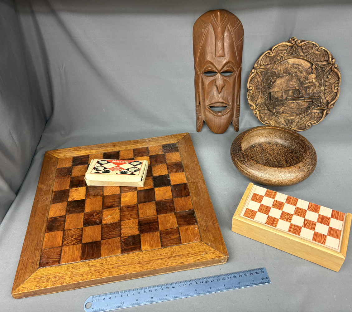 Chess / Drafts board, wooden mask, bowl and wall plaque