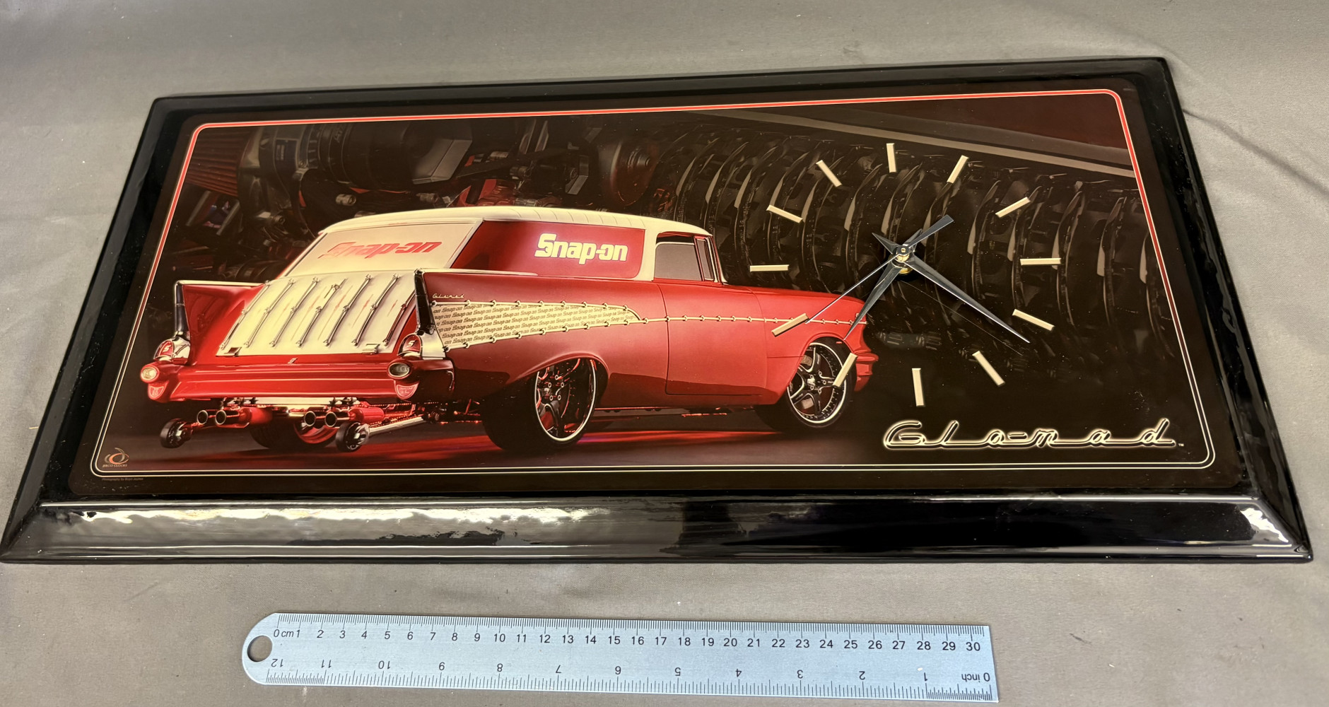 Vintage Snap-on "Glomad" Wall Clock featuring a custom 1957 Chevrolet Nomad station wagon